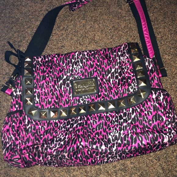 Large Betsey Johnson leopard messenger bag - Picture 5 of 8